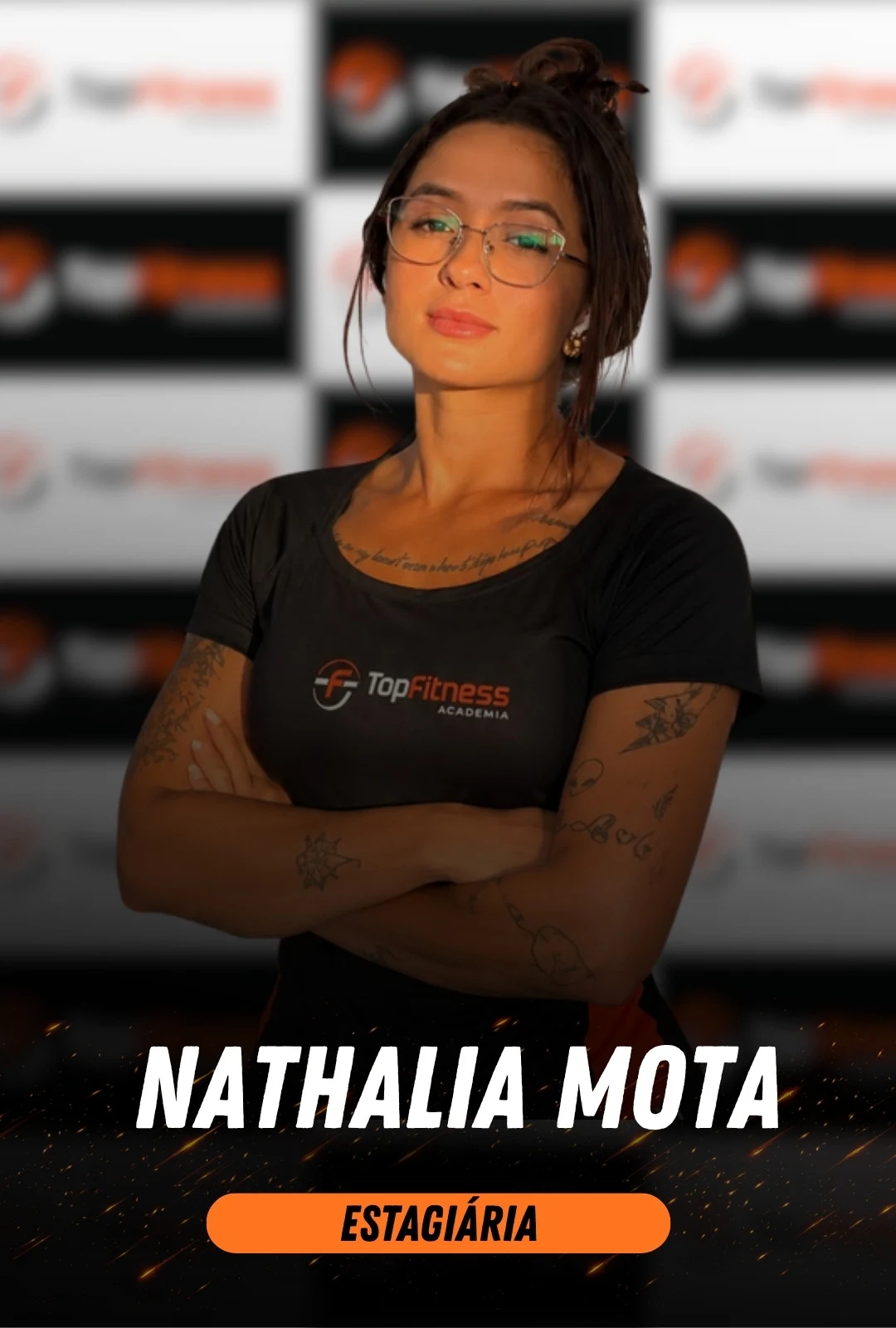 Nathalia Mota — Estagiária