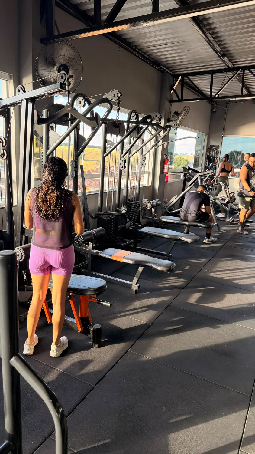 Ambiente da Academia Top Fitness